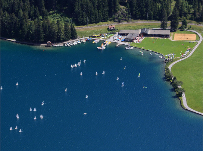 Davoser See_Strandbad_Baden_Wasser_(C)MarcelGiger